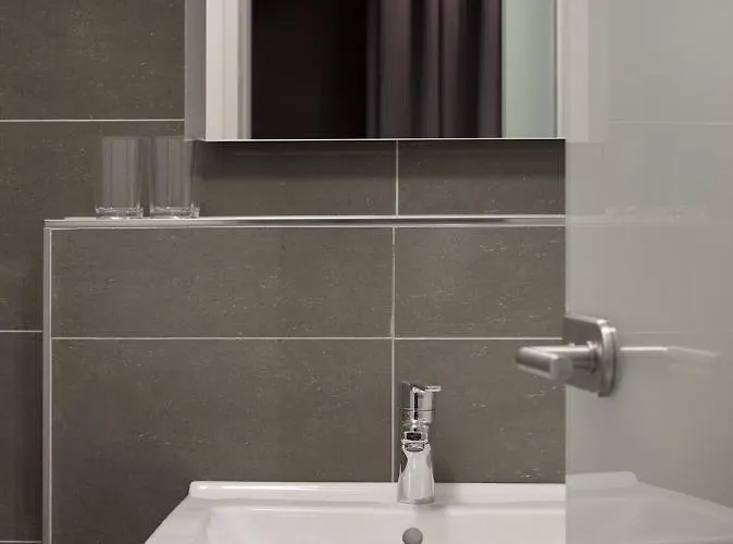 ボーディングハウス ラスミューレ *